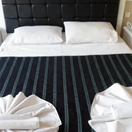 Hani Hotel 2*